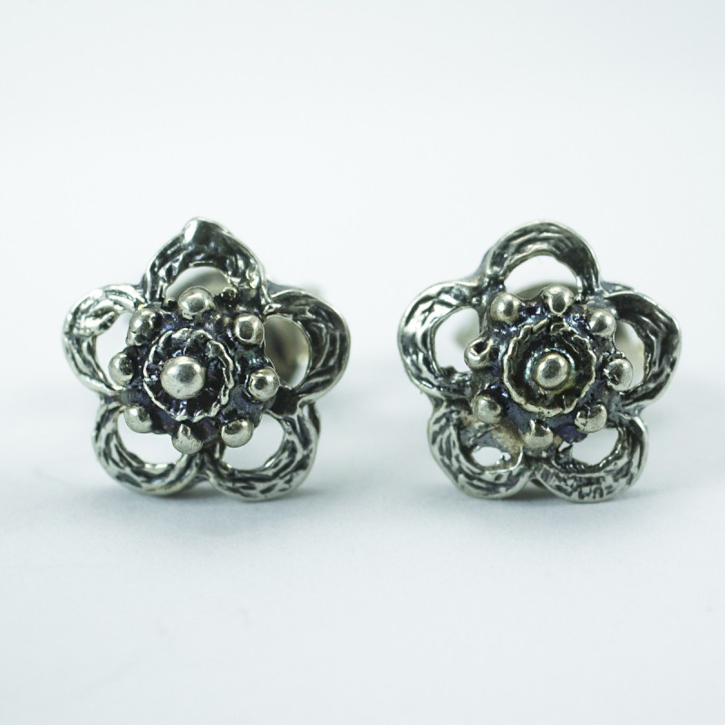 Pendientes flor botón charro plata F88/5 | 10,73 € | Botón Charro